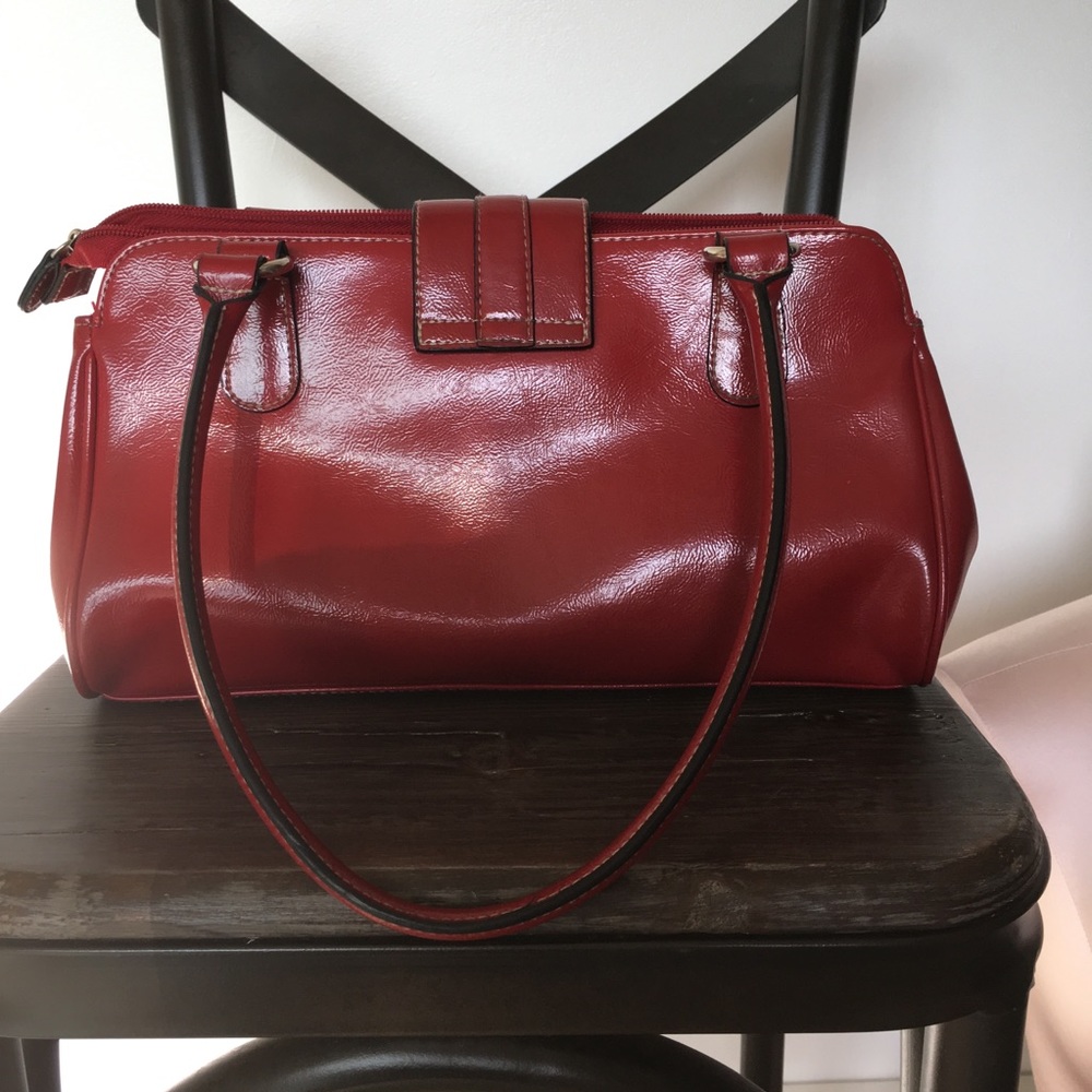Red purse - Picture 2 of 7